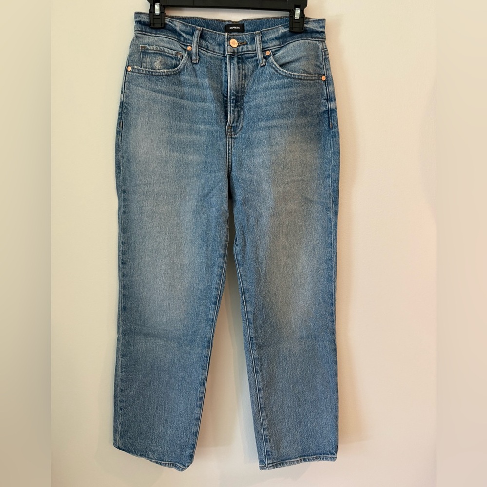 Express Straight-Leg Women's Jeans in Medium Blue Wash